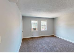 5431 C St SE APT 3, Washington, DC 20019