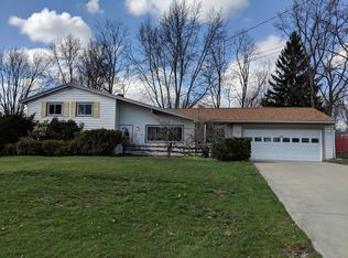 2425 Sherwin Dr, Twinsburg, OH 44087