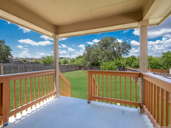 186 Gemsbok Gate, San Antonio, TX 78253