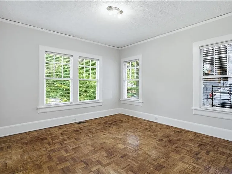 1513 Melrose Dr SW — Photo 18
