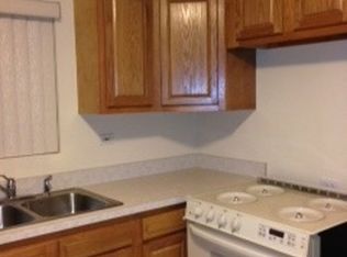 66 E 137th St, Riverdale, IL 60827