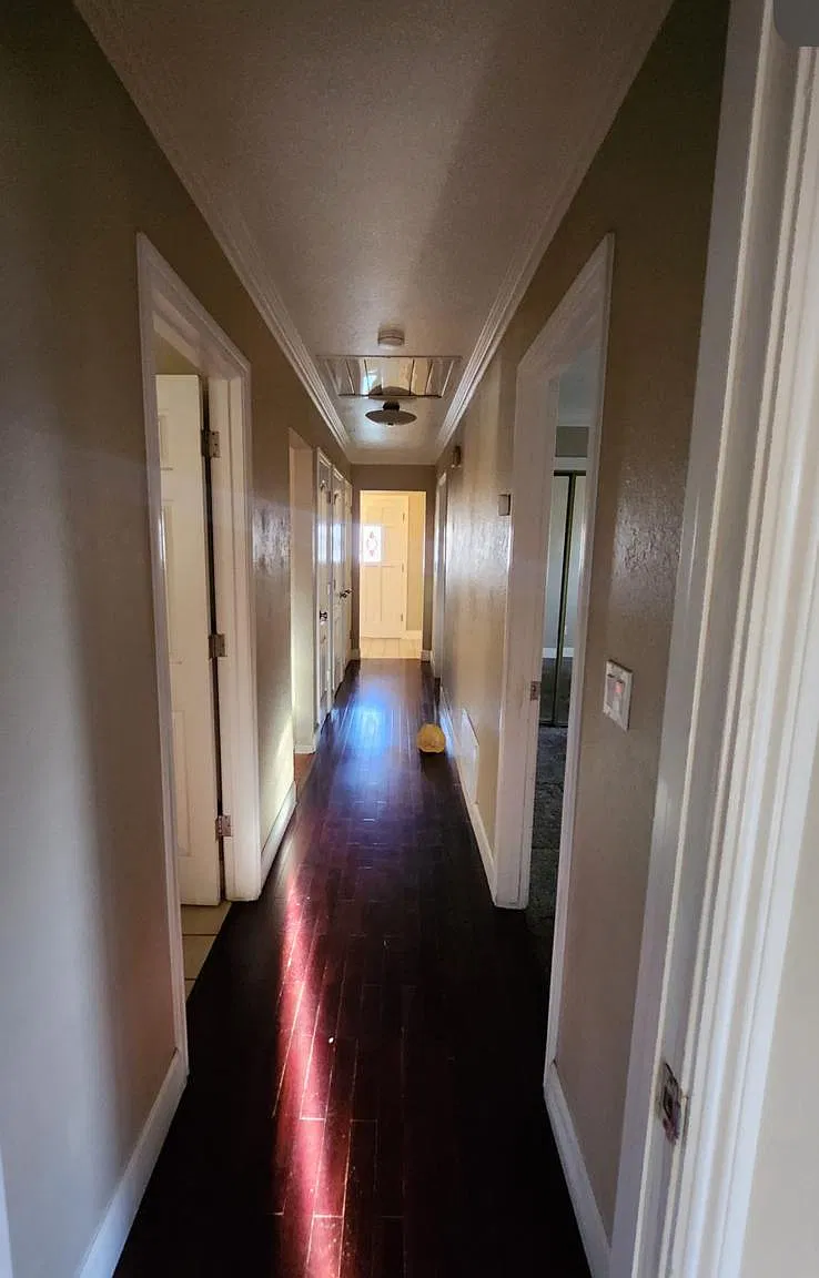 3225 Napier Dr — Photo 2