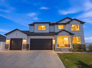 4554 N Mount Ellen St, Eagle Mountain, UT 84005