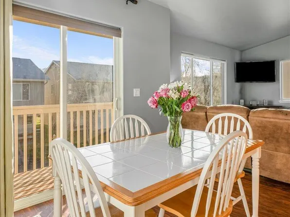 5216 Sleepy Meadow Pl #44, Anchorage, AK 99507