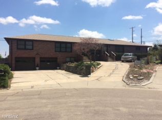 4633 Eden Cir, Lincoln, NE 68506
