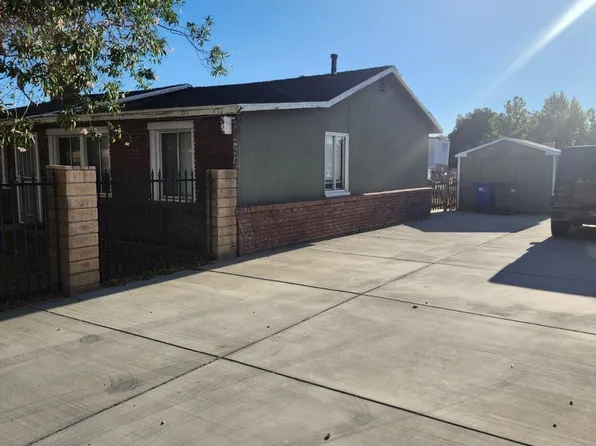 42719 30th St W, Lancaster, CA 93536