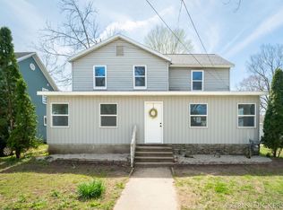 131 Grove St, Allegan, MI 49010