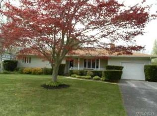 270 N Dunton Ave, East Patchogue, NY 11772