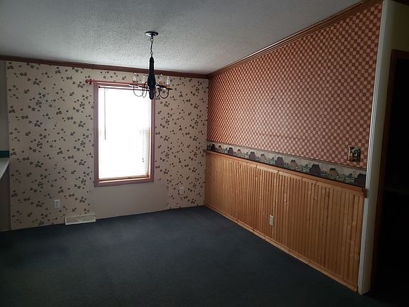 4th image of 10300 Edgewood Dr #L-489