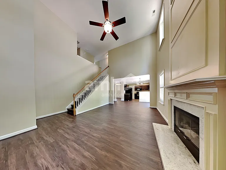 209 Kindlewood Dr — Photo 9