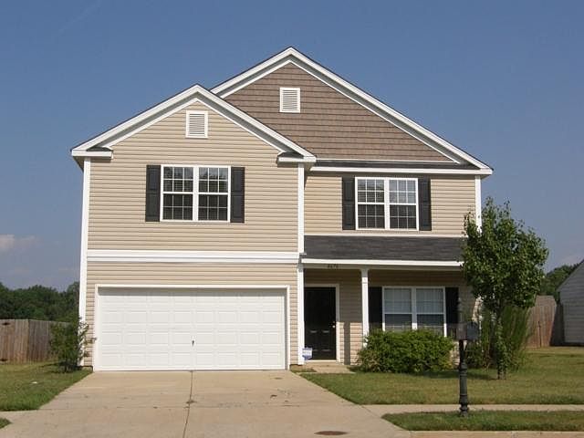 1st image of 4676 Northwood Hills Dr
