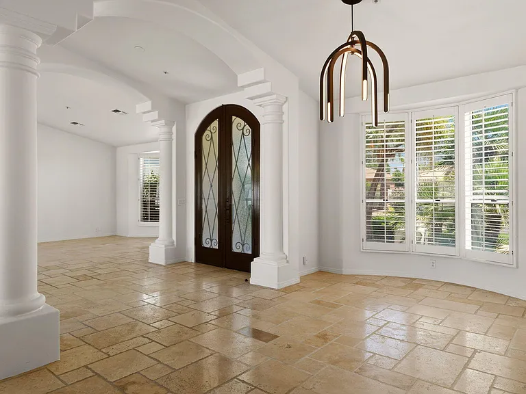 8638 E Dahlia Dr — Photo 7