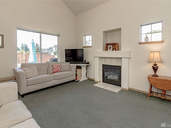 5th image of 5602 31st St NE