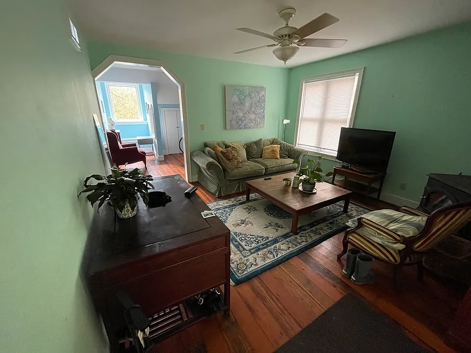 422 Angel Hill Rd