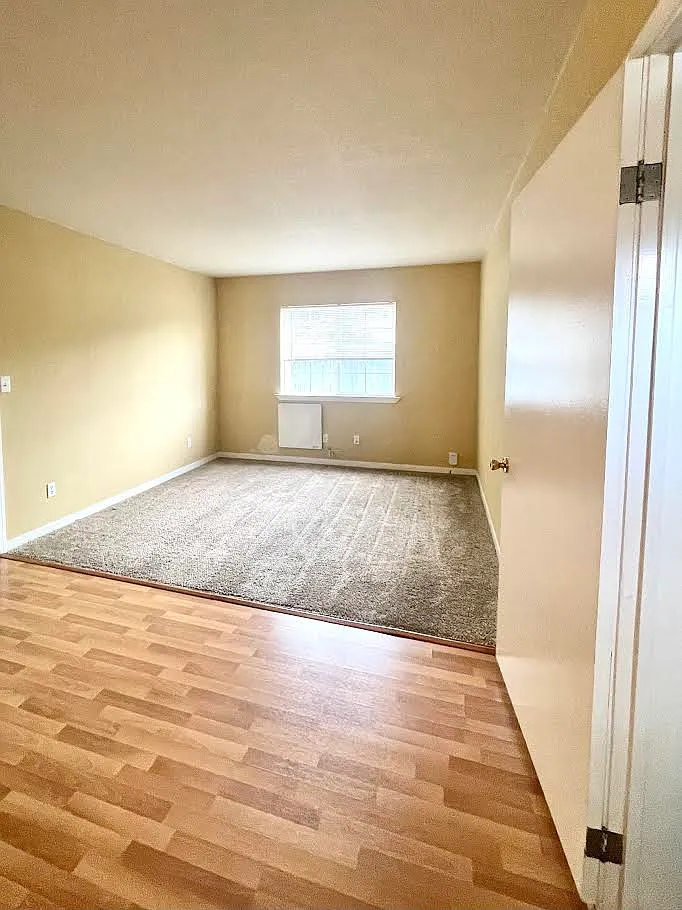 1 bed, 750 sqft, $2,800 — Photo 2