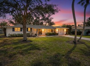 6617 Glades Way, Sarasota, FL 34231