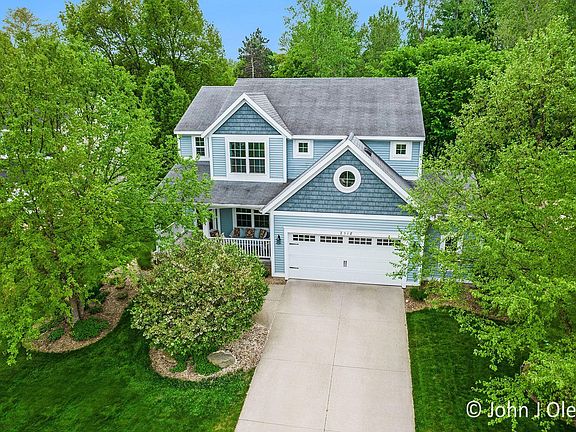 2nd image of 2518 Trent Ct NW
