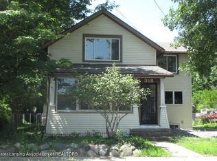 318 Prairie St, Charlotte, MI 48813