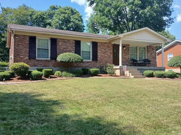3805 Sedalia Trl, Louisville, KY 40272