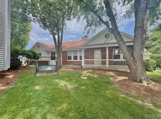 13019 Midfield Ter, Saint Louis, MO 63146