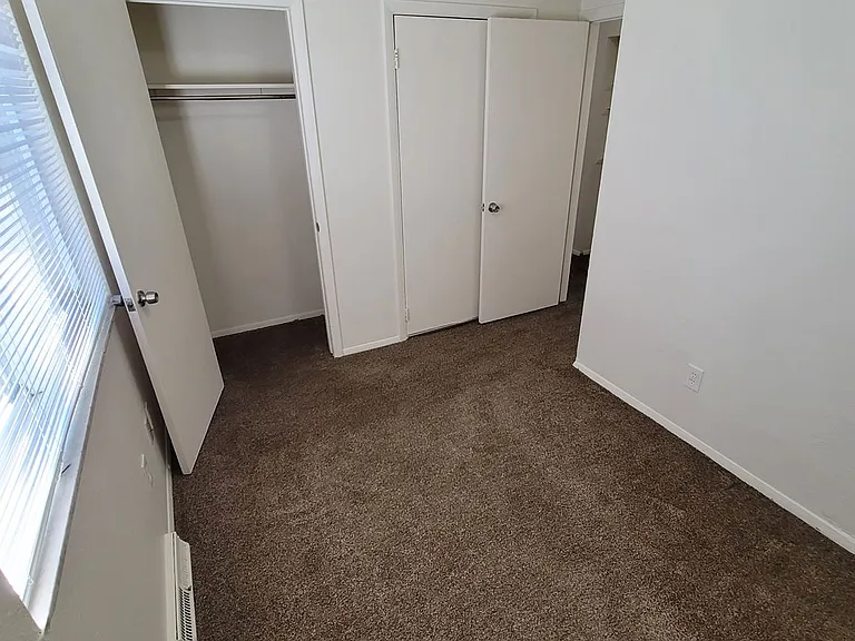 Creekwood — Photo 28