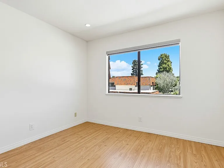 27914 Ridgebluff Ct — Photo 26