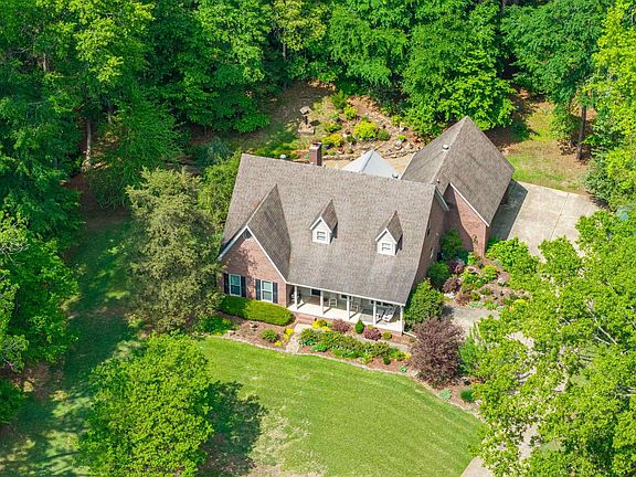 2nd image of 1502 Millcreek Dr