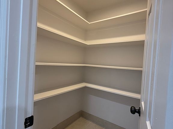 5th image of 3422 Rose St #3422