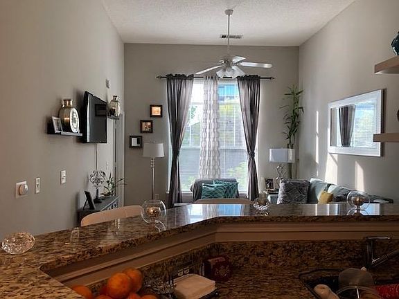 3rd image of 10 Perimeter Summit Blvd NE APT 2410
