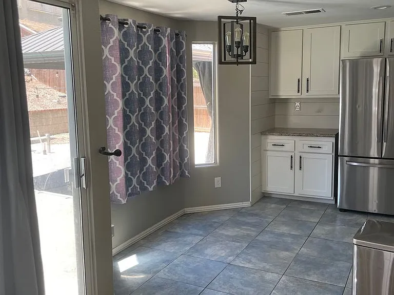 15721 Lake Ridge Rd — Photo 7