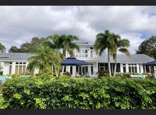 411 Lychee Rd, Nokomis, FL 34275