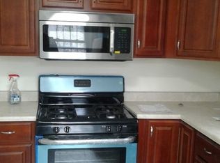 89 Woodlawn Ave, Jersey City, NJ 07305