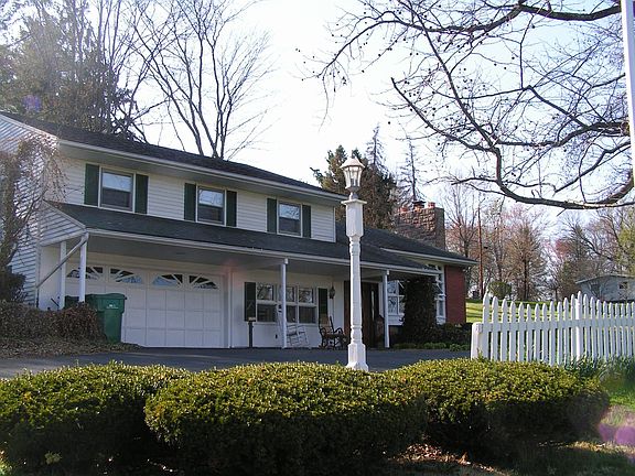 2nd image of 1893 County Road 74