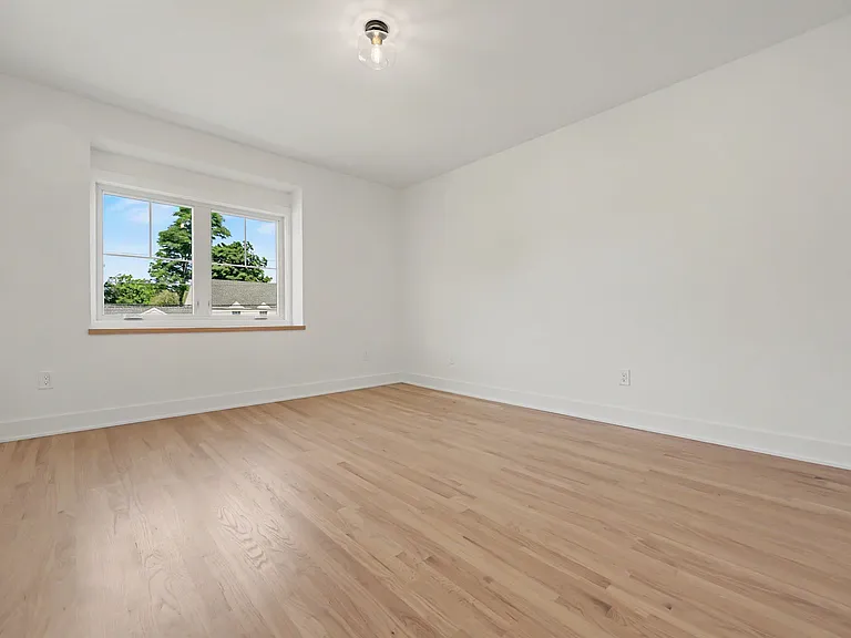 91 Lockwood Rd — Photo 9