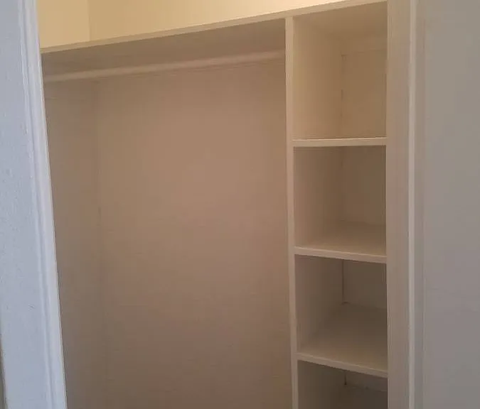 San Mateo Apartments — Photo 25