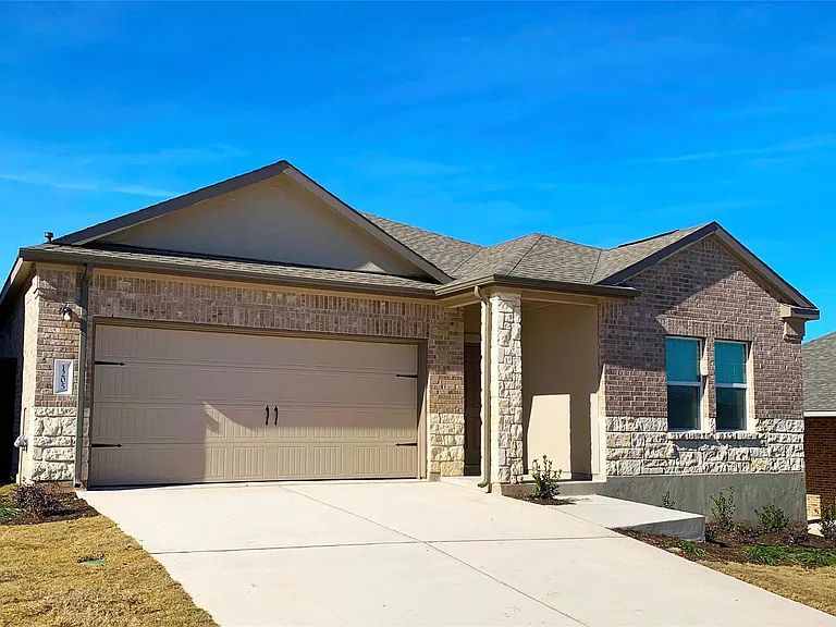 1205 Mallow Rd — Photo 1