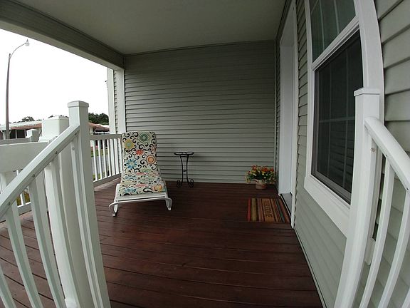 4th image of 2936 Reinhard Ave
