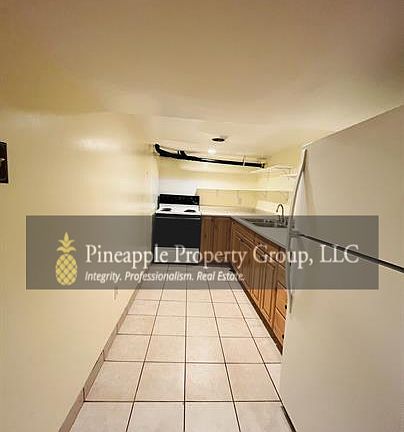 2nd image of 556 E 700 S #Basement