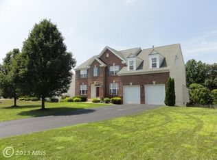 3908 Pender Spring Dr, Fairfax, VA 22033