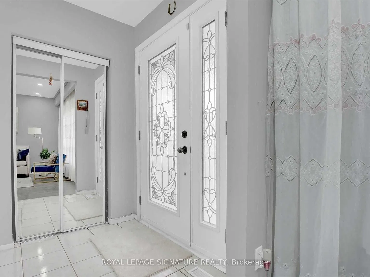 3 bed, $2,995 — Photo 4