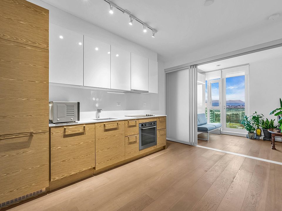 1st image of 13438 N Central Ave #3207
