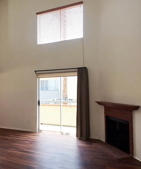 1427 Brockton Ave #204 — Photo 3