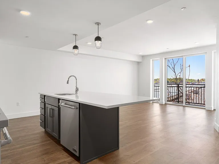 26 Hichborn Brighton — Photo 48