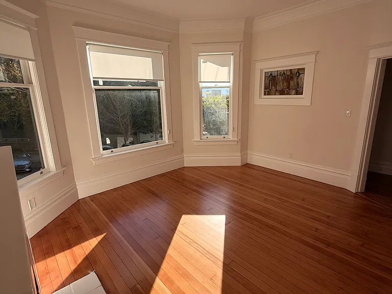 1152 Green St — Photo 6