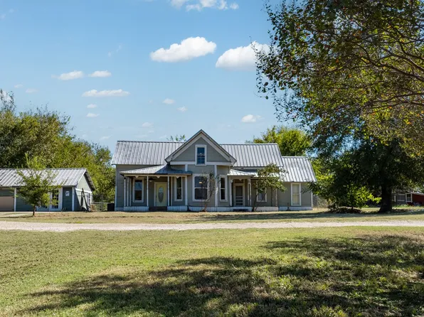 219 City Lake Rd, Mabank, TX 75147