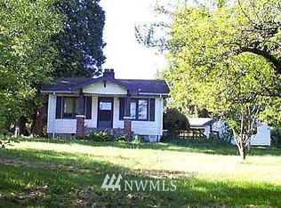 16736 76th Ave NE, Kenmore, WA 98028