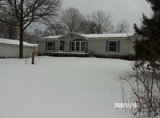 1293 Charlton Dr, Hastings, MI 49058