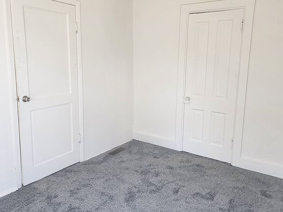 3rd image of 261 Walnut St #2