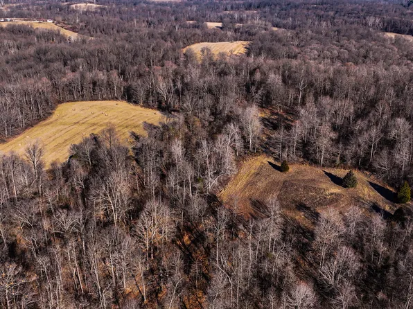 7979 Lehman Rd, Worthington, IN 47471