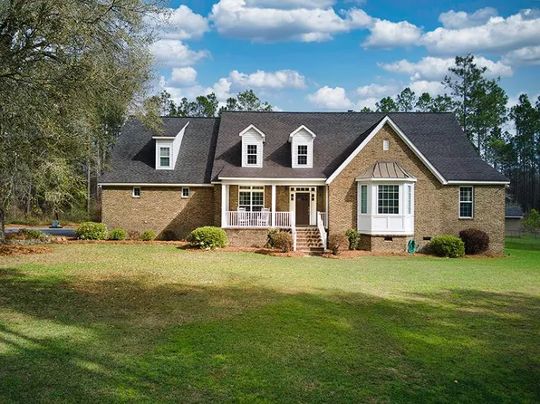 953 Cool Springs Rd, Norman Park, GA 31771